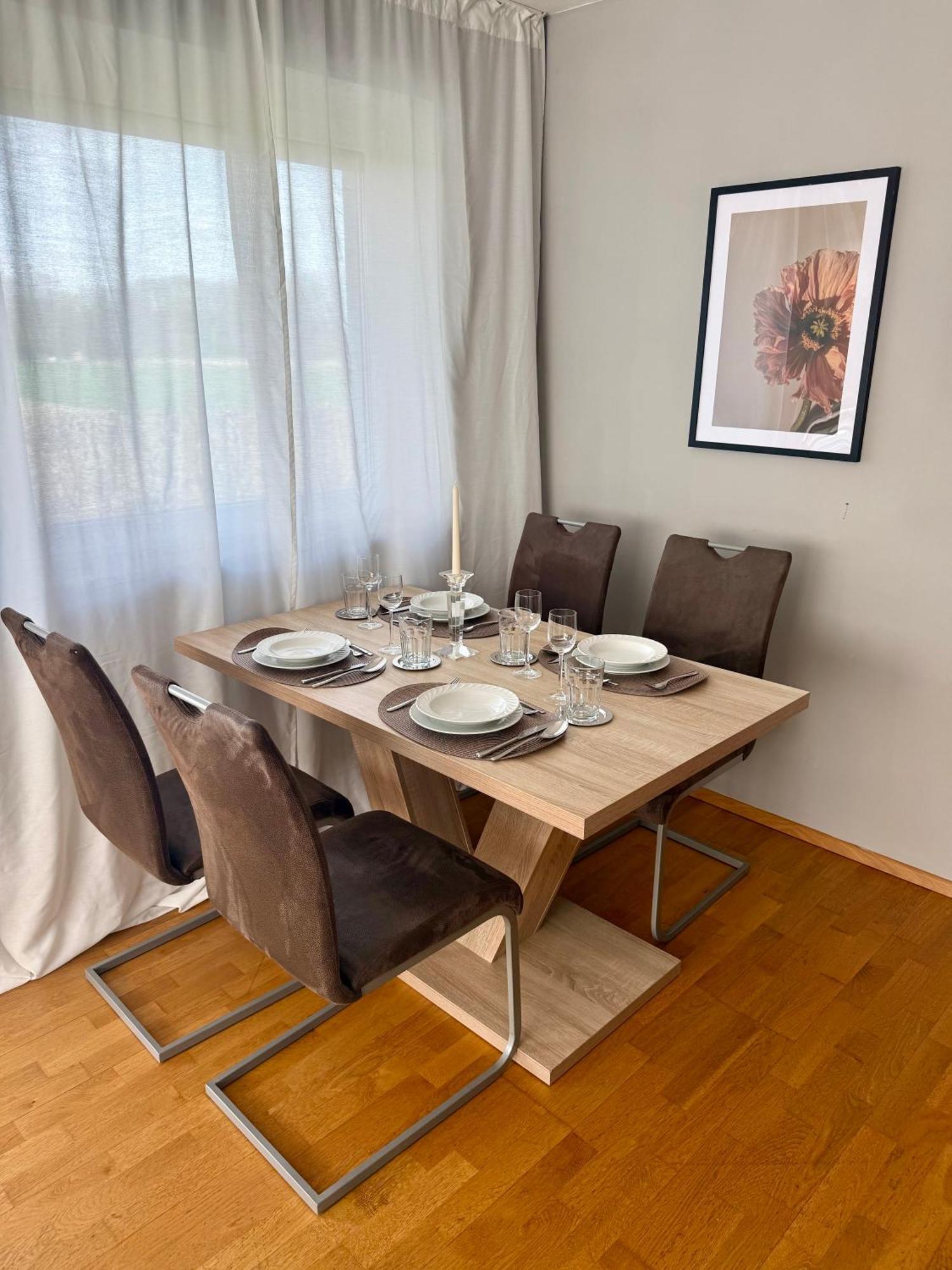 Wohnung Im Gruenen Am Stadtrand, 50 M2, Eigener Garten Mit Terrasse, Eigener Eingang, Kostenloses Parken Salzburg Exterior foto